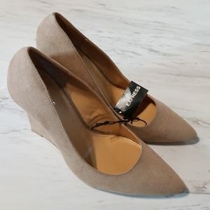 EXPRESS |  Faux Suede Pointed Toe Wedges Pump